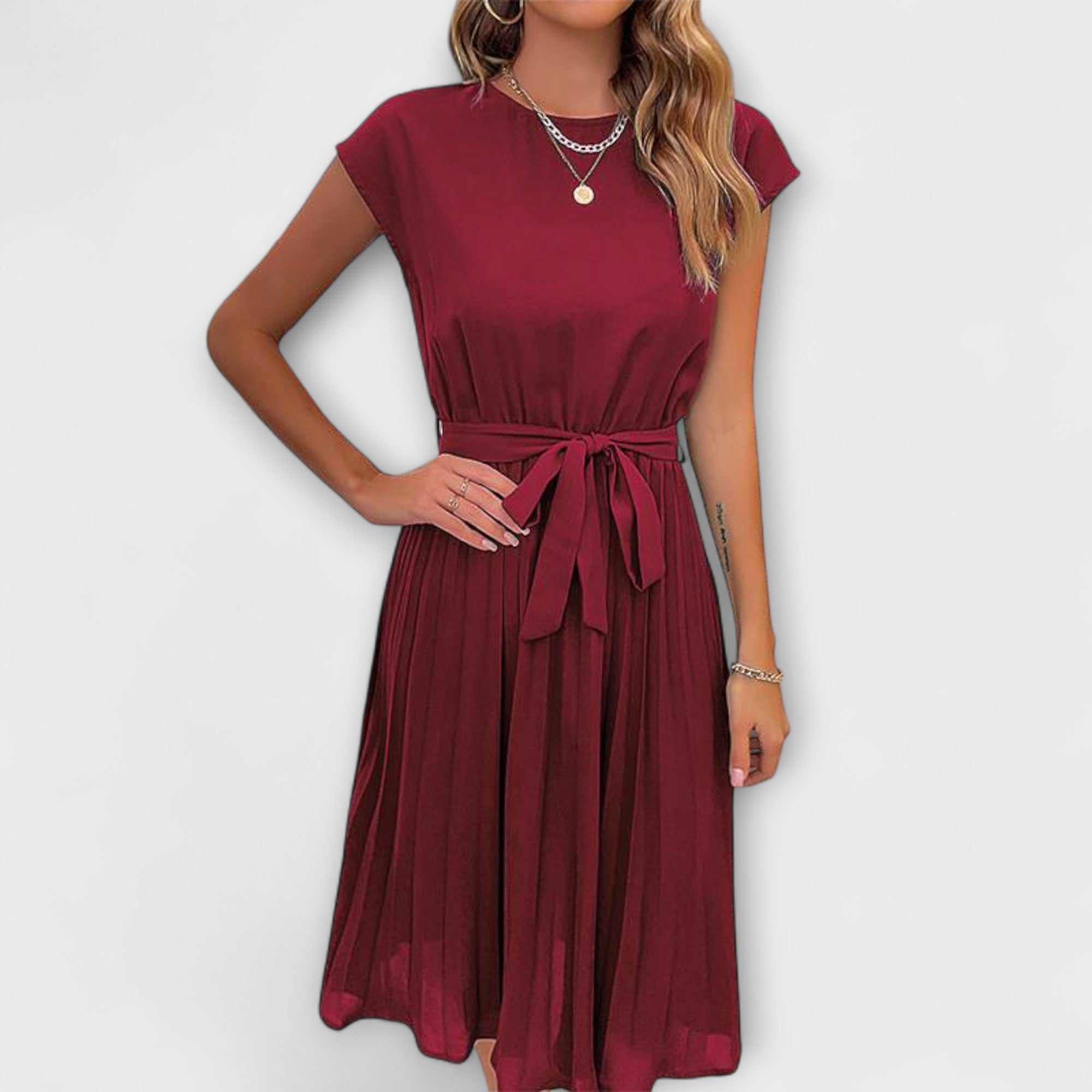 Alica™ ｜Elegantné midi šaty