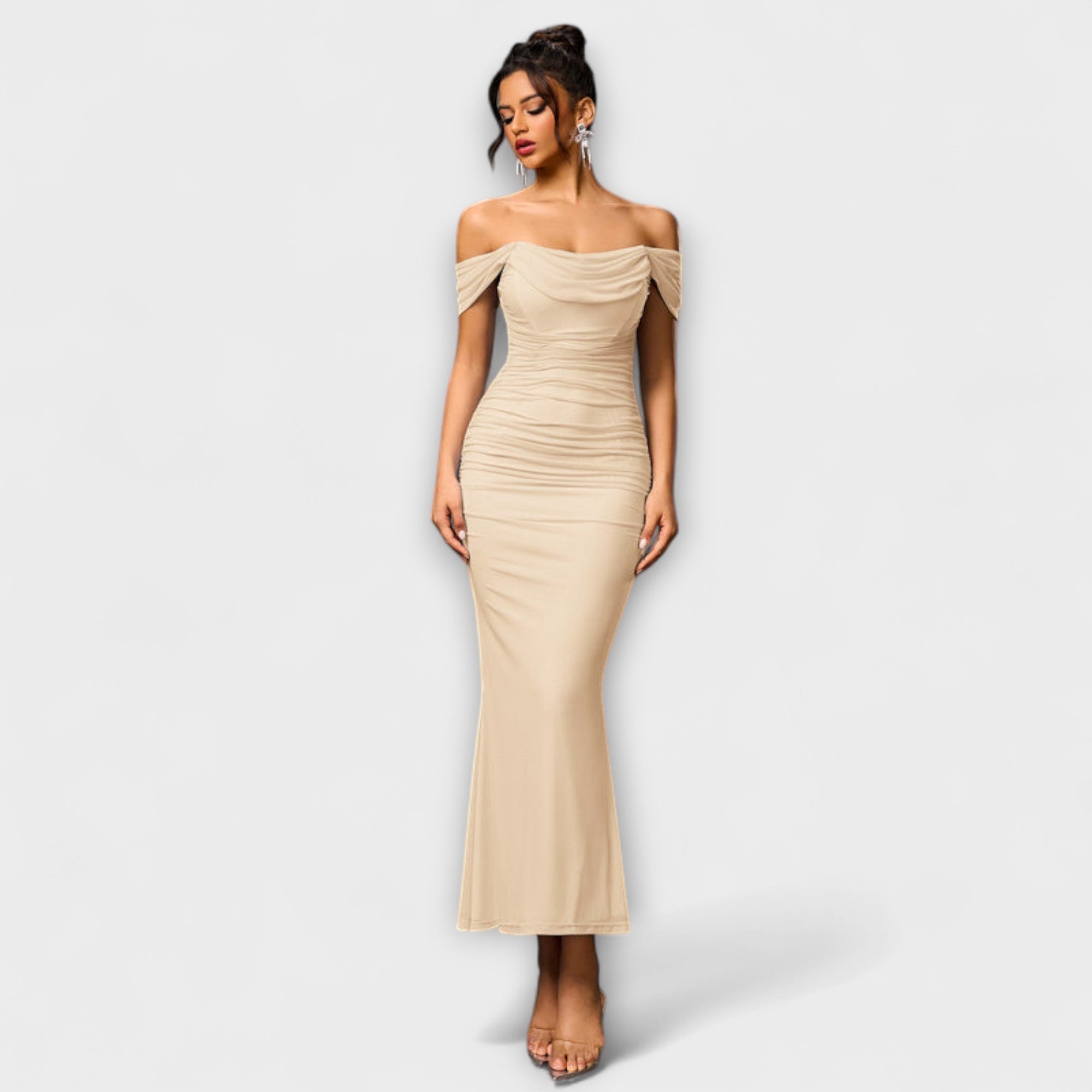 Ione  ™ ｜ Šaty Bodycon s odhalenými ramenami a riasením