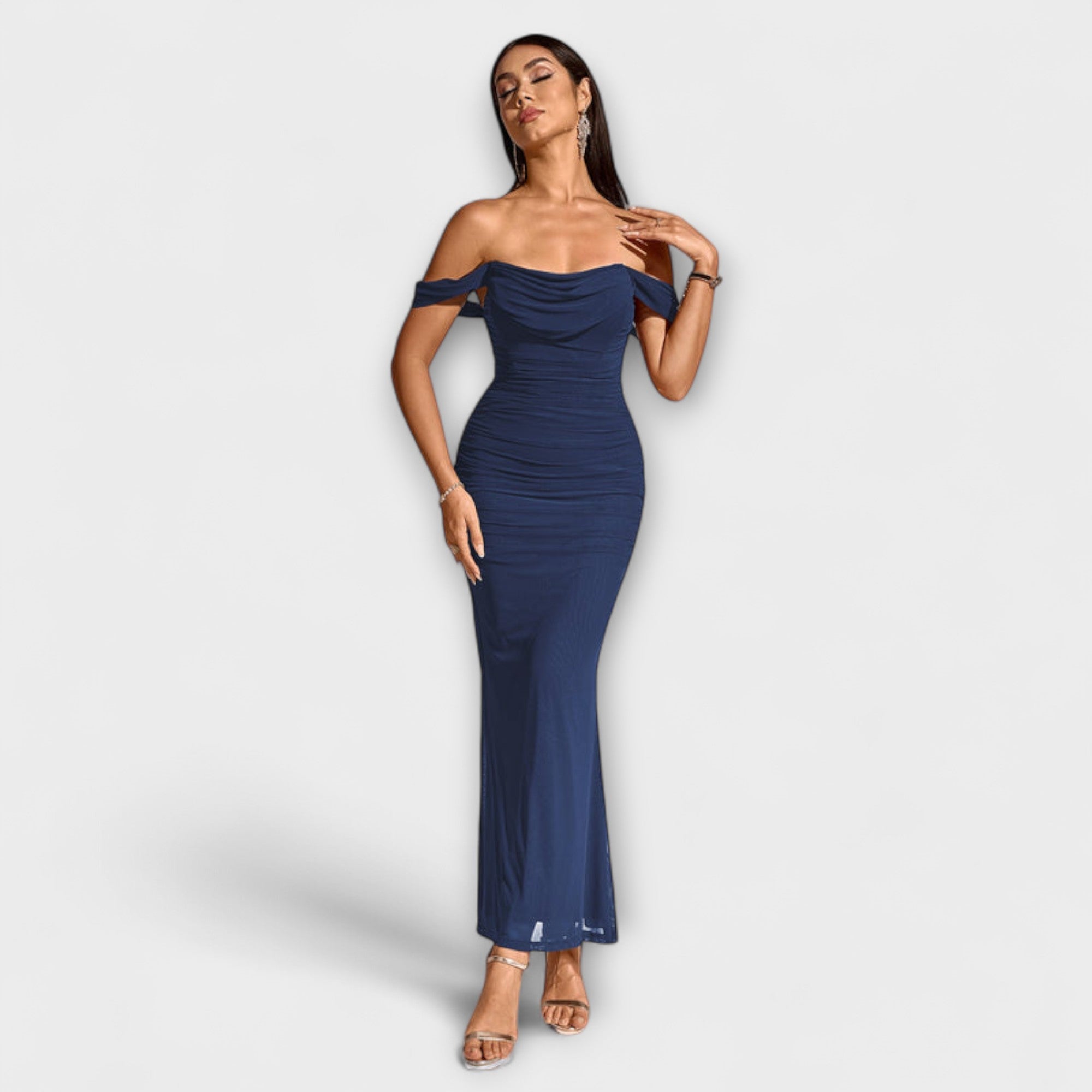 Ione  ™ ｜ Šaty Bodycon s odhalenými ramenami a riasením