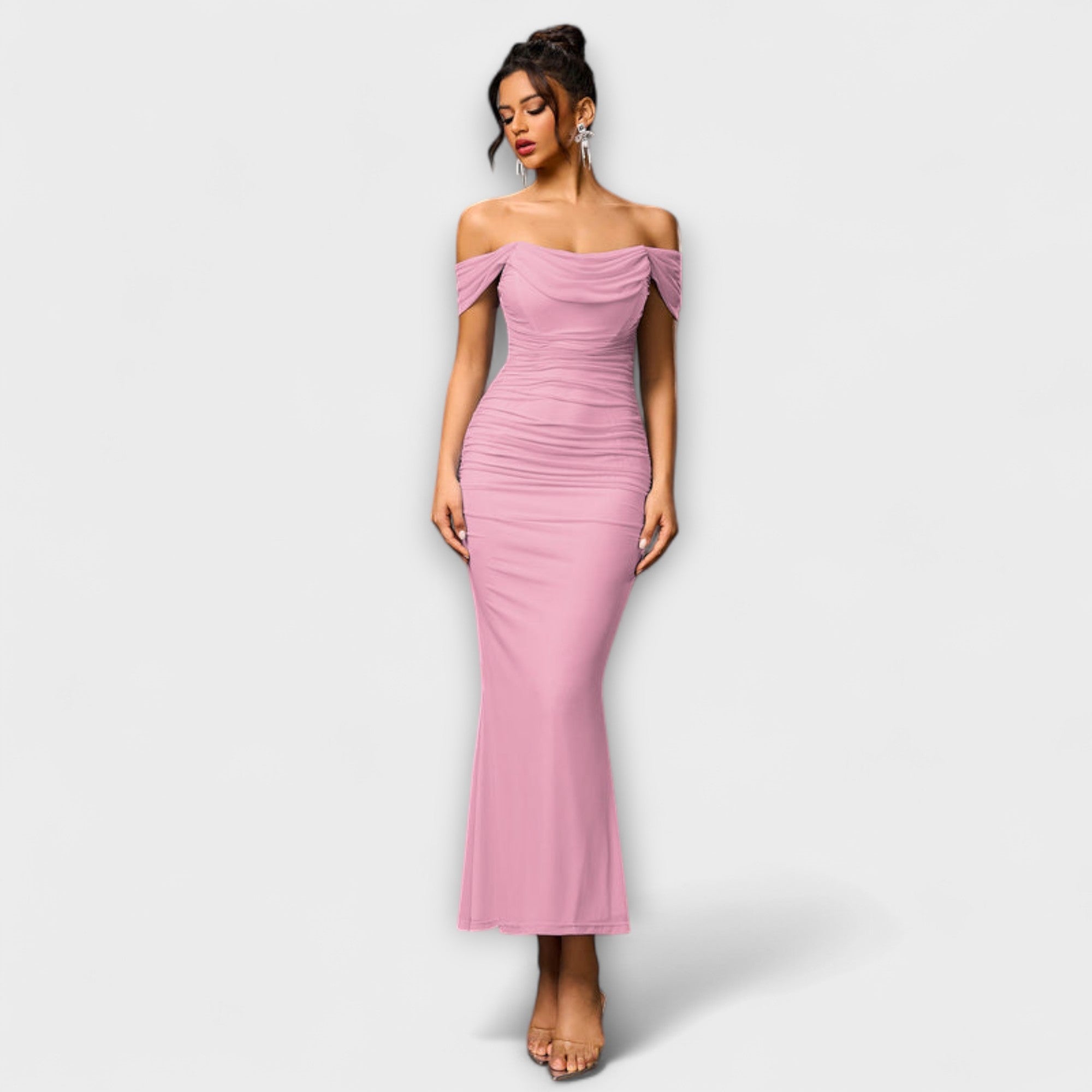Ione  ™ ｜ Šaty Bodycon s odhalenými ramenami a riasením