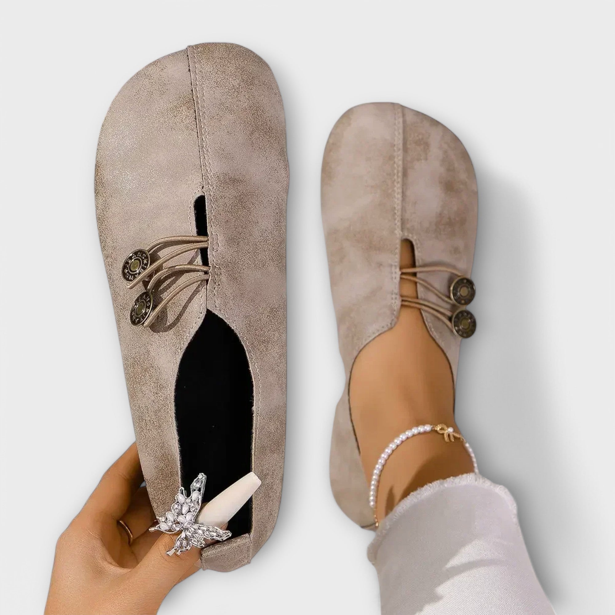 Noira ™ ｜ Semišové Loafery